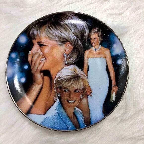 Diana, Princess of Wales Collection Limited Ed Franklin Mint Plates Sealed VHS - Picture 10 of 11